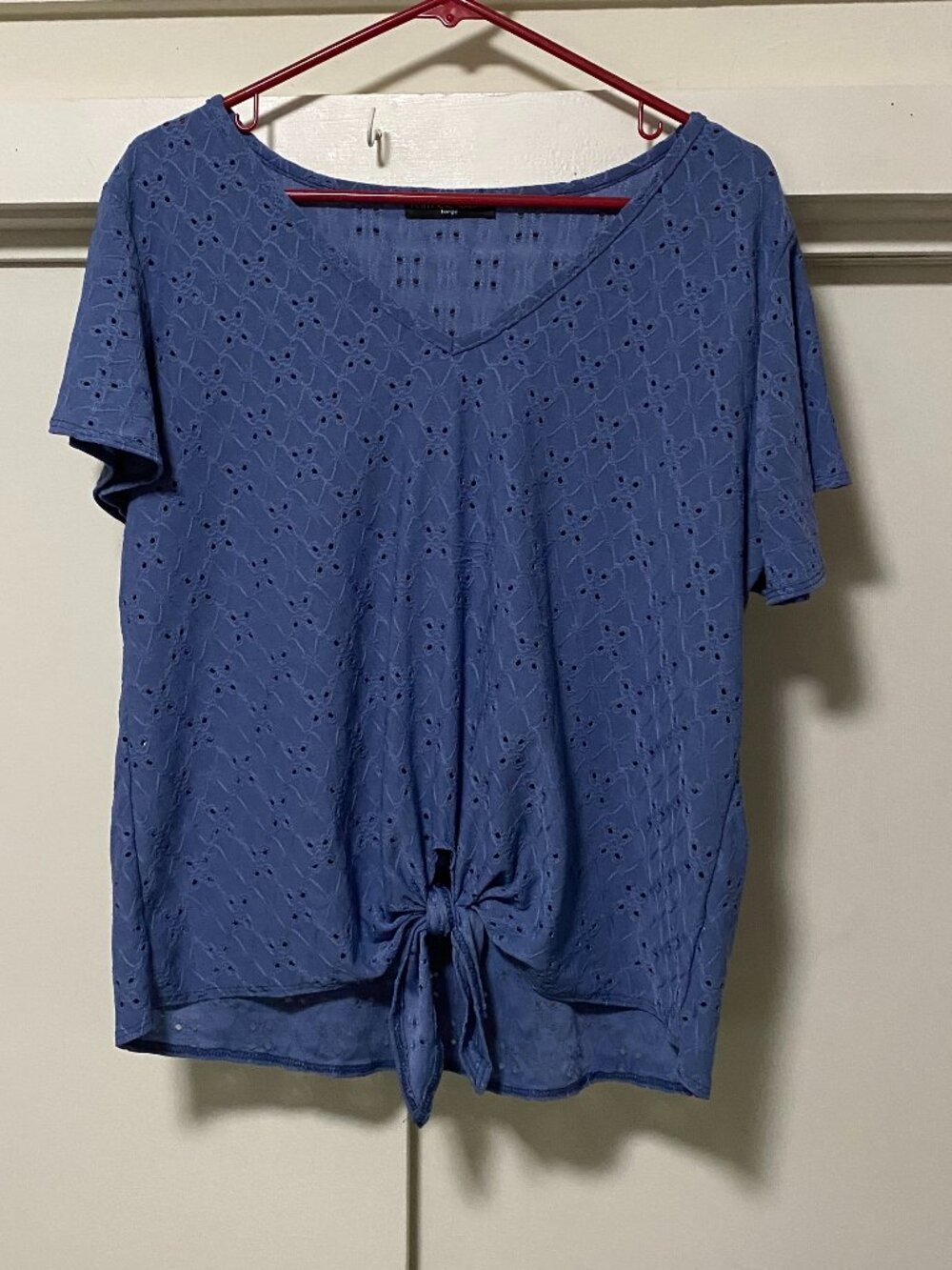Kim and Cami, short sleeve, purple eyelet blouse w/front tie, size L